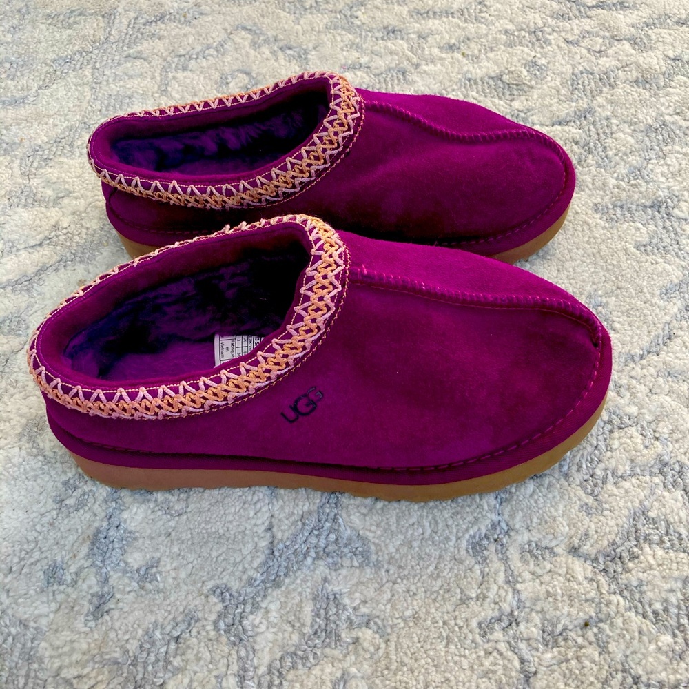 UGG Tasman Slipper